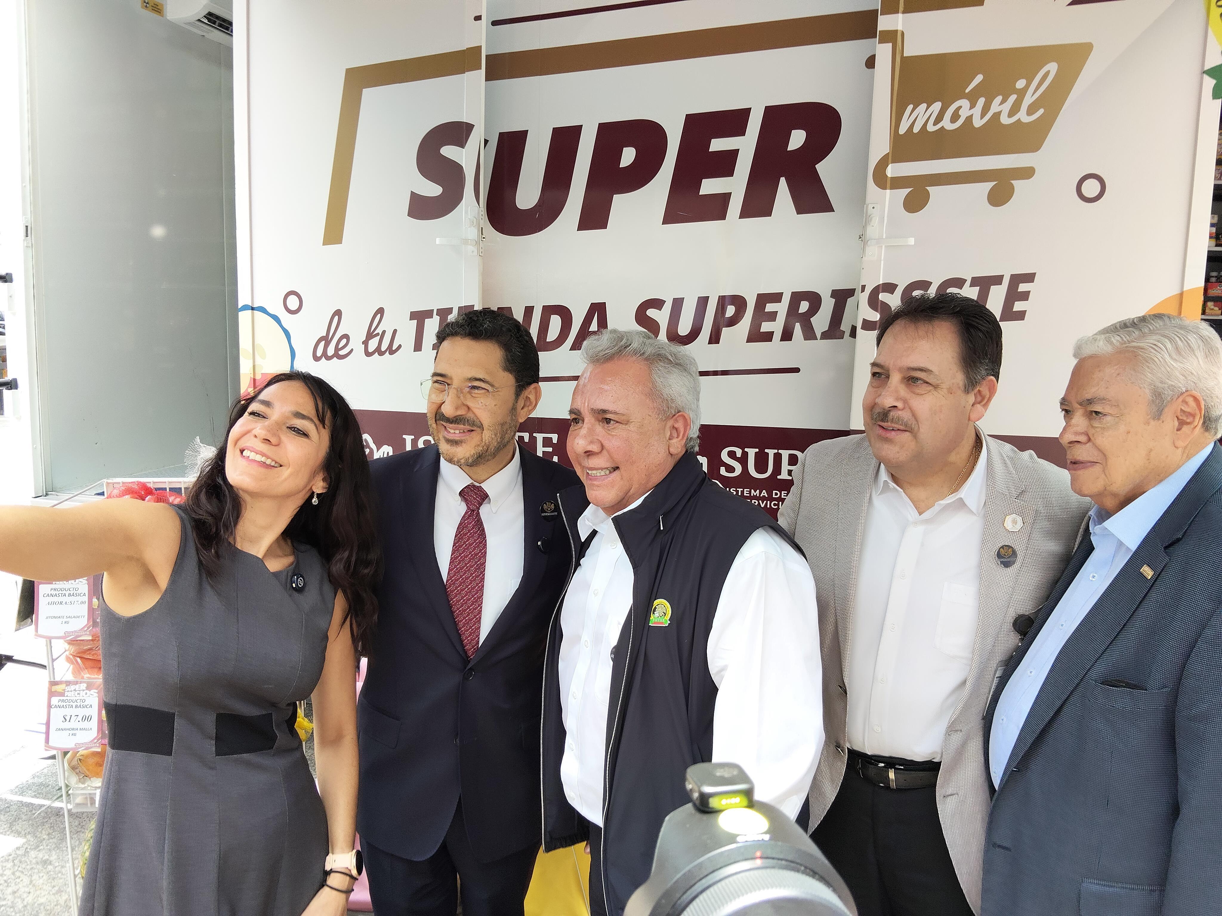 Inauguración de la Nueva Unidad de superISSSTE, en los almacenes, San Fernando No. 547
